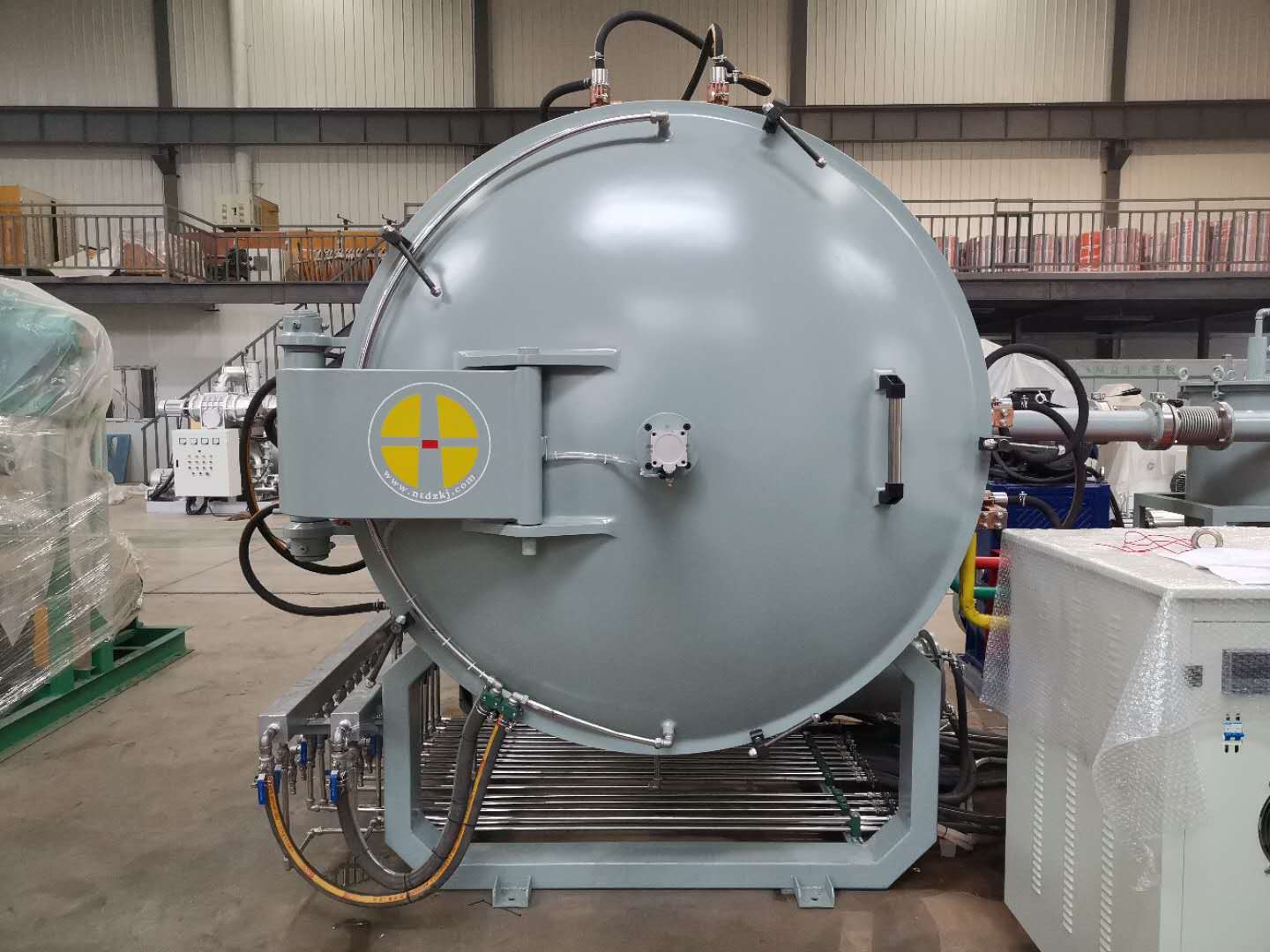 Horizontal type carbonization furnace Horizontal type carbonization furnace